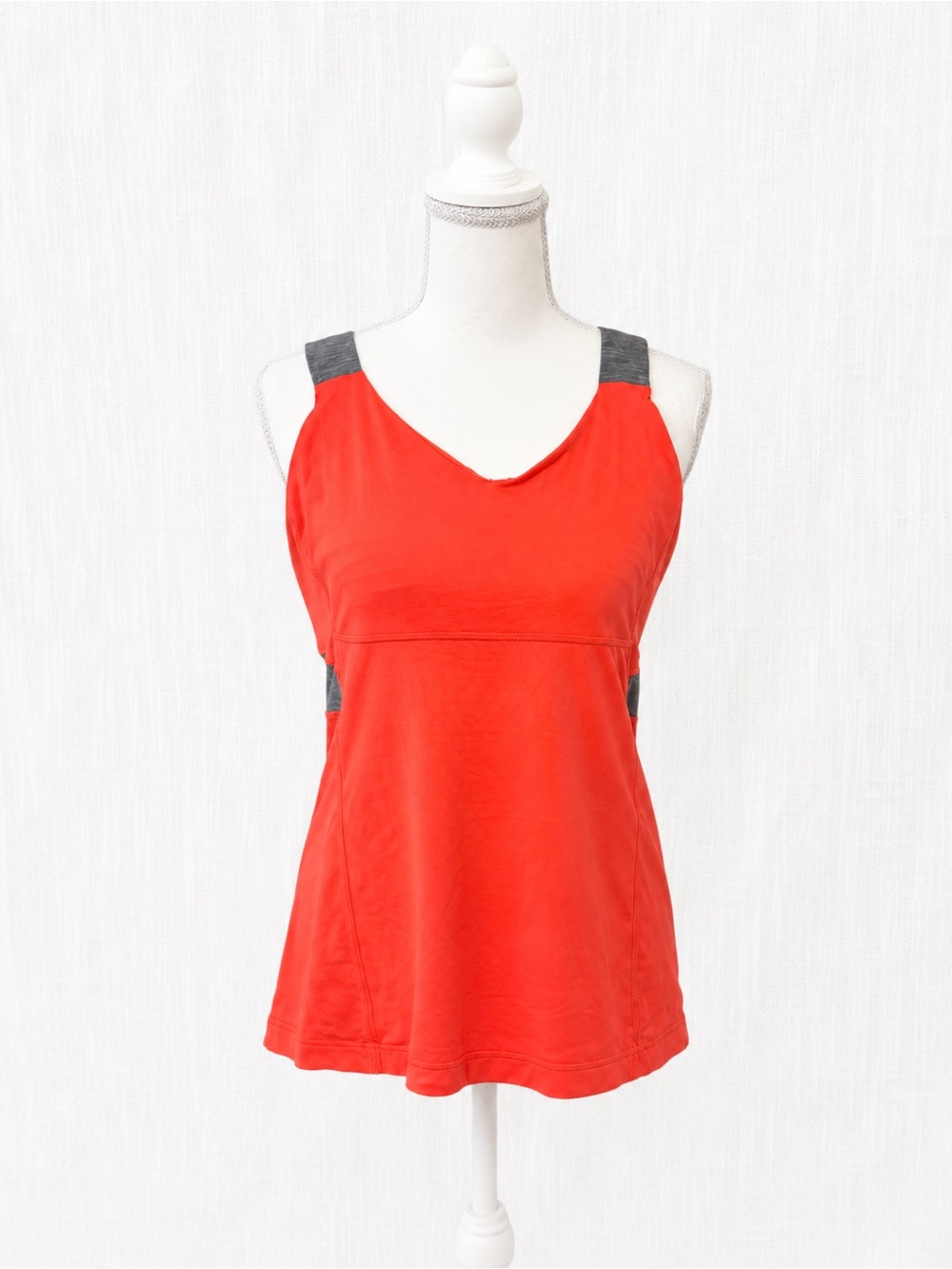 lululemon athletica Tank with Gray Straps